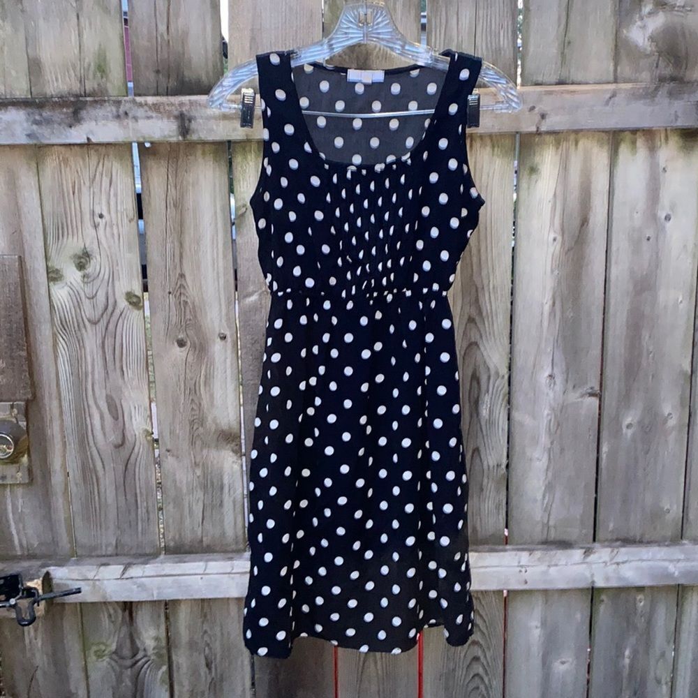 Deliaโs polkaโdot dress sz. XS